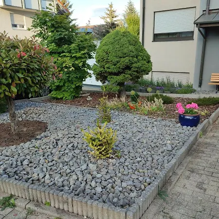 Johanns-Villa Apartmán
